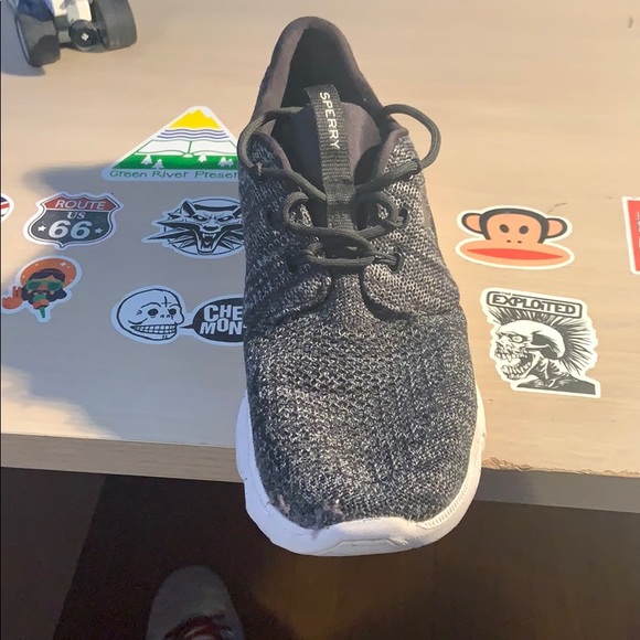 Sperrys - Picture 4 of 8